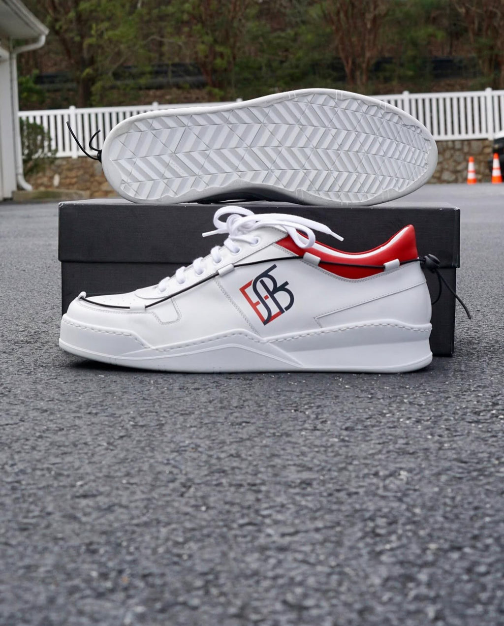 White I.E. members only vol.1 sneakers (pre-order until Dec 28th)