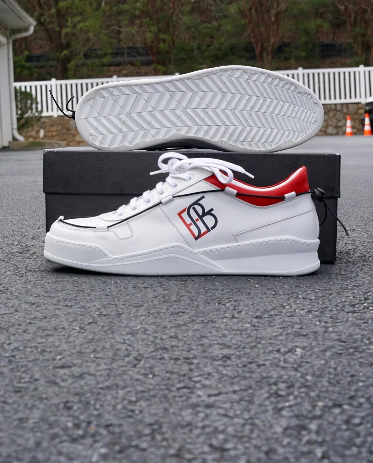 White I.E. members only vol.1 sneakers (pre-order until Dec 28th)